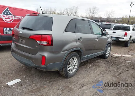 2015 Kia Sorento Lx из США, поврежденный, VIN 5XYKT3A67FG593718